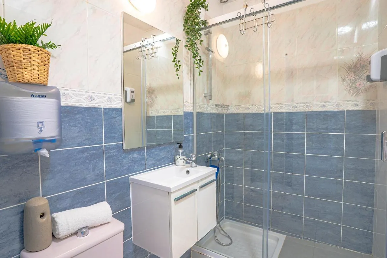 Vendégház Hostel Neon Tenerife Guaza Spanyolország