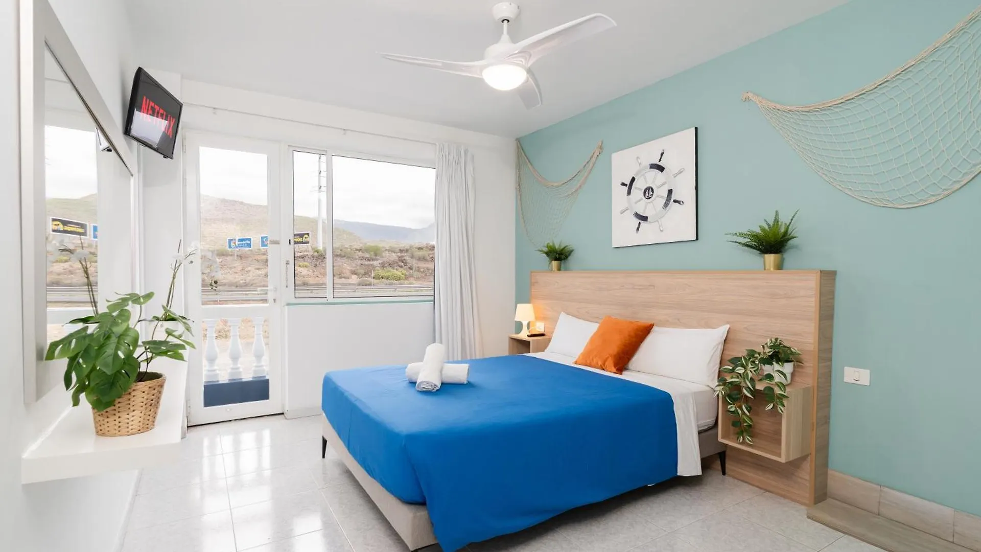 Hostel Neon Tenerife Guaza Penzion